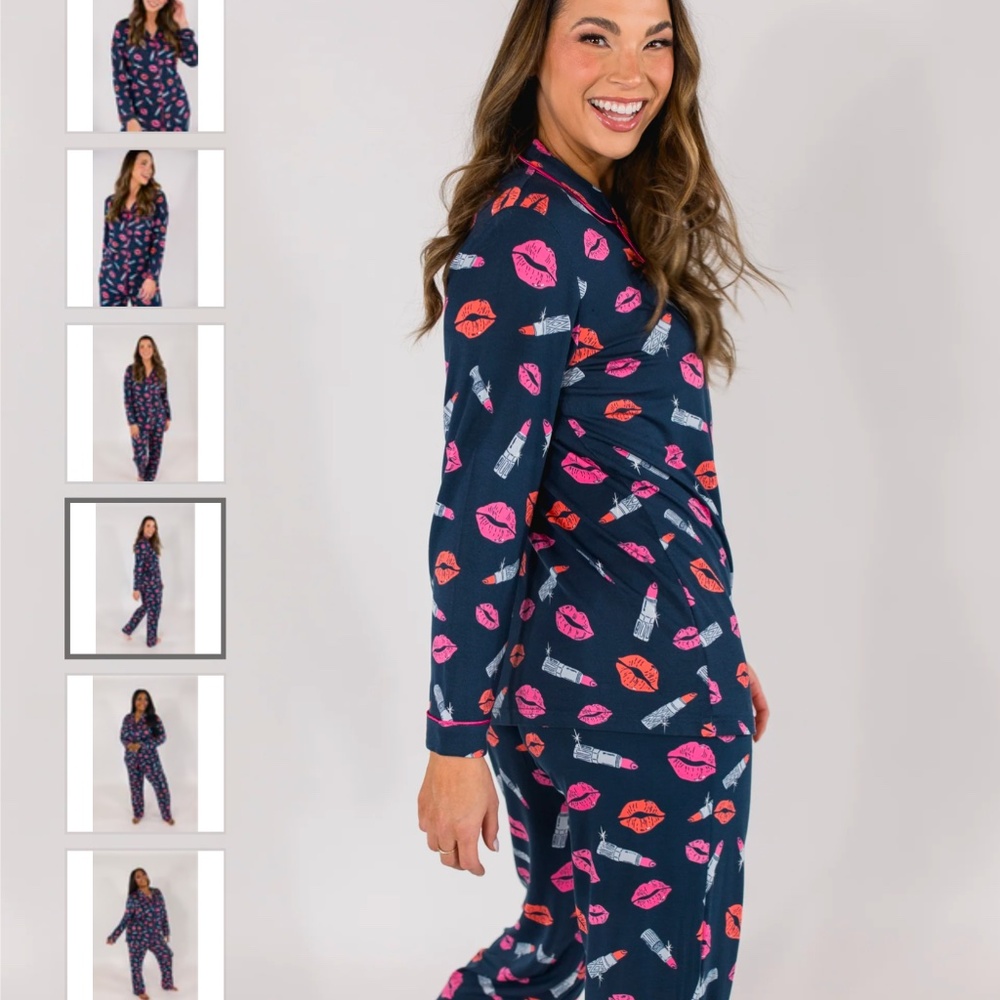 In My Sundays Lipstick Love in Navy Long Sleeve and Pant Pajama Set, size S, - Picture 4 of 6